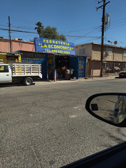 Maderería y Ferretería La Económica en Mexicali