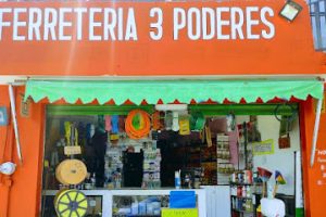 Ferretería 3 Poderes (Barrio de Sta Ana) en Campeche