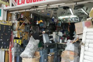 Ferretería Tlapalería y Afiladora La Gigante en Iztapalapa