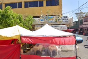 Tlapalería y Ferretería La Vencedora en Neza en Nezahualcóyotl