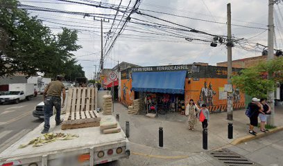 Ferretería Ferrocarril en Guadalajara