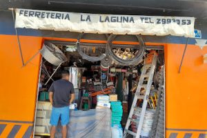 Ferretería y Refaccionaria La Laguna en Puerto Vallarta