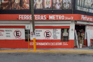 Ferreteras Metro en Guadalupe