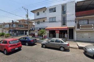 Pinturas y Ferretería Paraguay en Uruapan