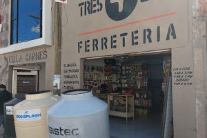 Tres+Dos Ferretería en Guadalupe