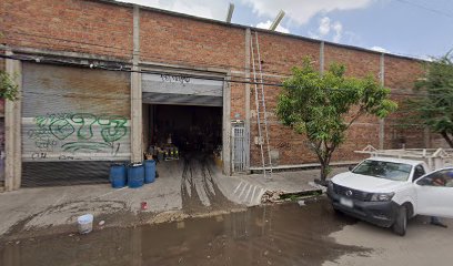 La Casa de Los Tornillos en Guadalajara