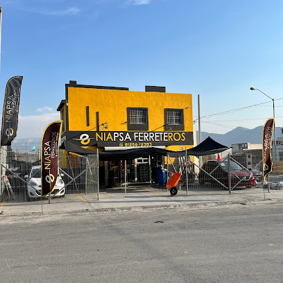 Niapsa Ferreteros en García