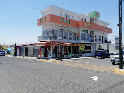 Ferretería Arredondo en El Pueblito