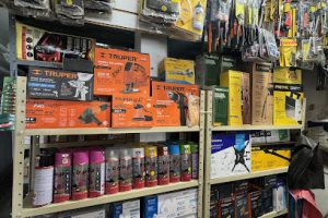 Ferretería y Materiales Las Lomas en Juárez