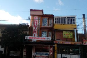 Ferretería y Plomería Palenque en Nogales