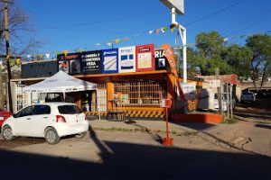 Plomería y Ferretería Vega (Cjon. Hermosillo) en Nogales