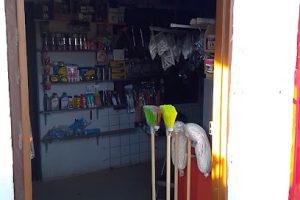 Tienda Miki y Ferretería en Nogales